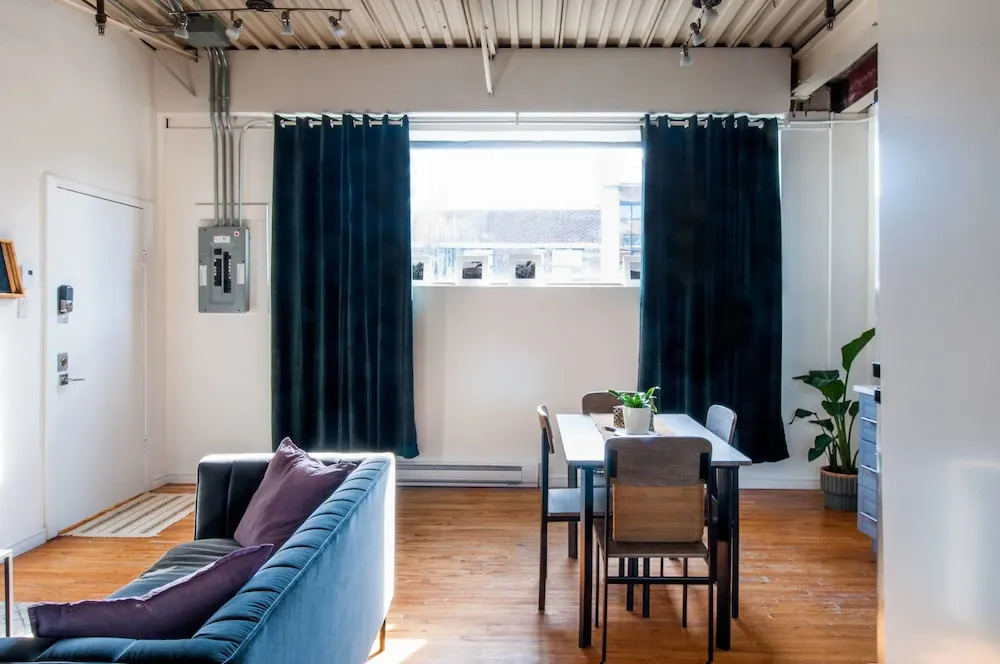 Artistic 1BR in Mile End by Namastay