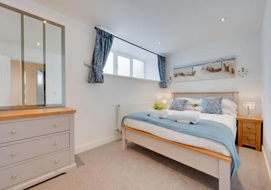 4 Bed in Saundersfoot oc-pw9262
