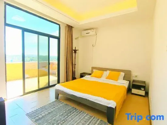 Running Water Seaview Homestay