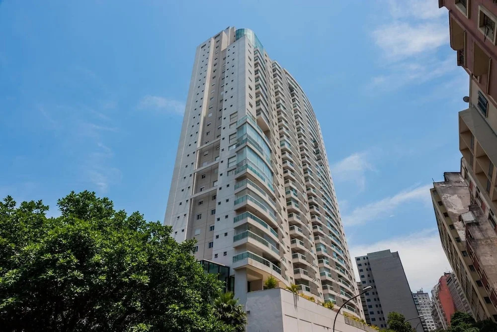 MO1707A Varanda e vista incrível no centro de SP