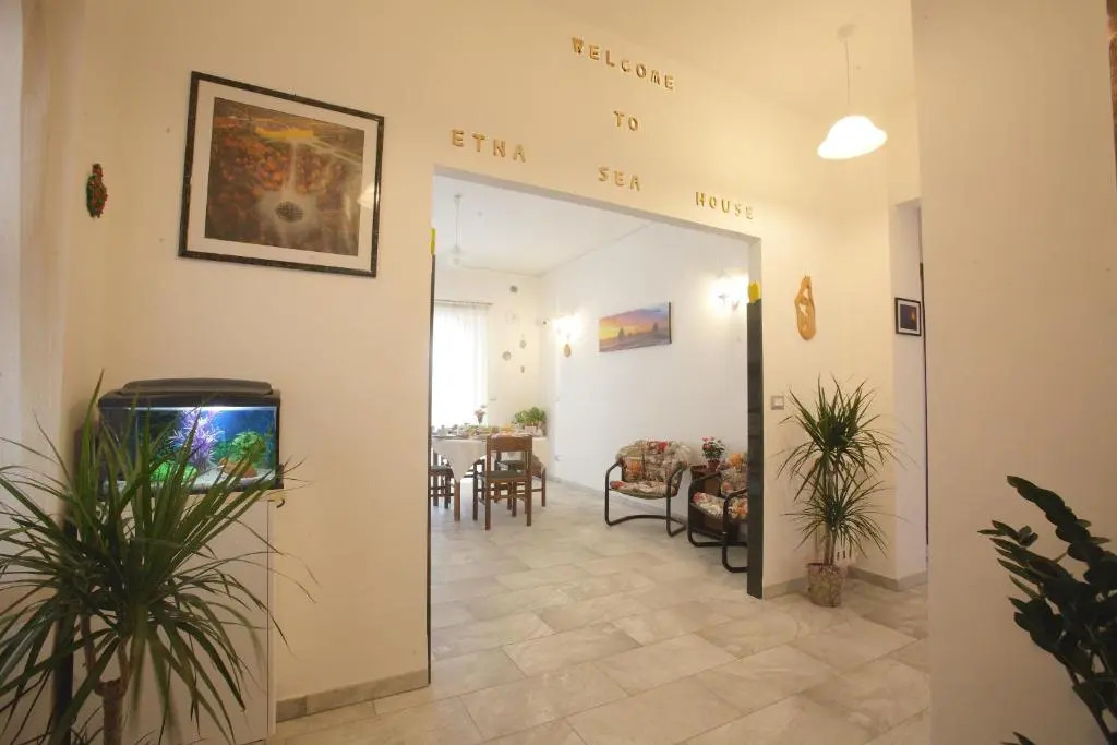 Etna Sea House