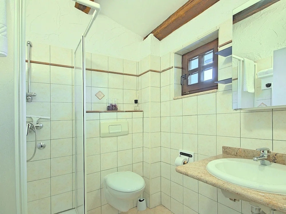 Renovated Holiday Home With Private Pool at 5 km From the Resort of Porec and Beach