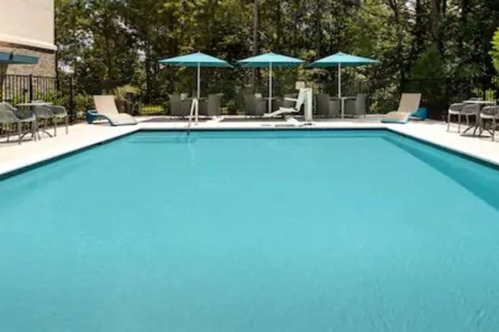 Hampton Inn & Suites Lexington Columbia