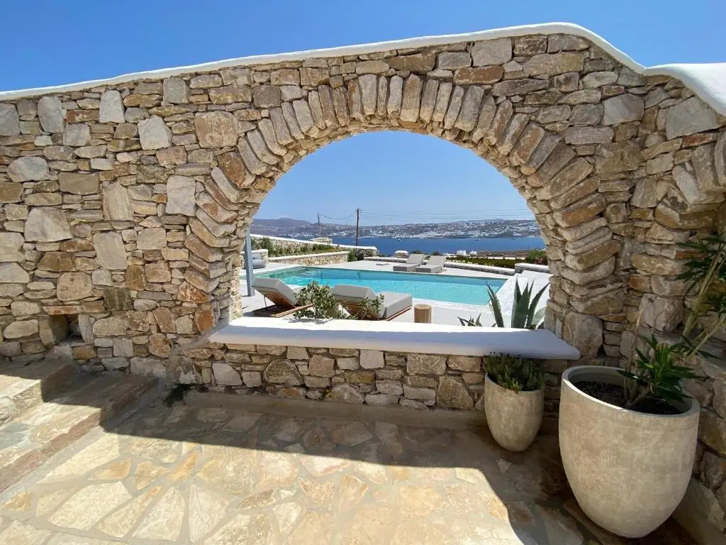 Villa DM Mykonos 14 guests Private Pool