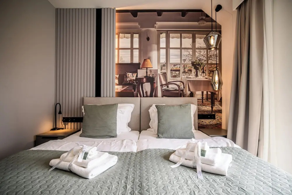 Rókusfalvy Borhotel és Fogadó
