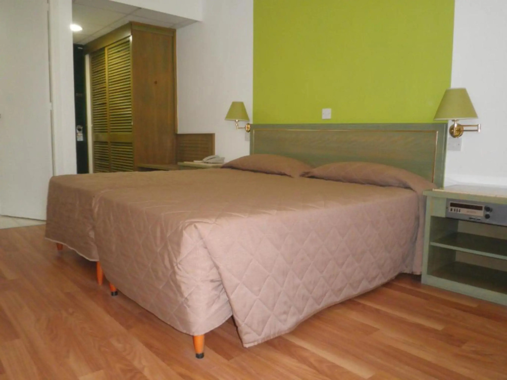 Park Beach Hotel