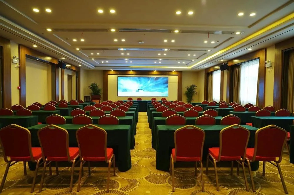 Lijiang Hotel