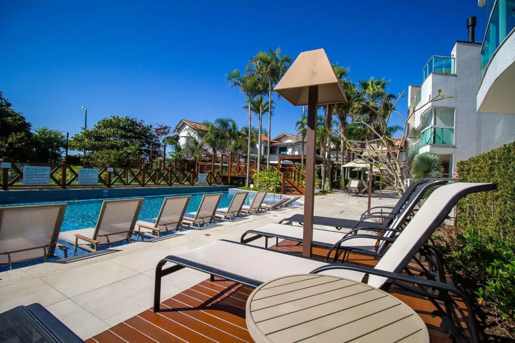 Varandas do Atlântico 402B - Excelente apartamento em condomínio de luxo e beira mar - Piscina climatizada - Academia