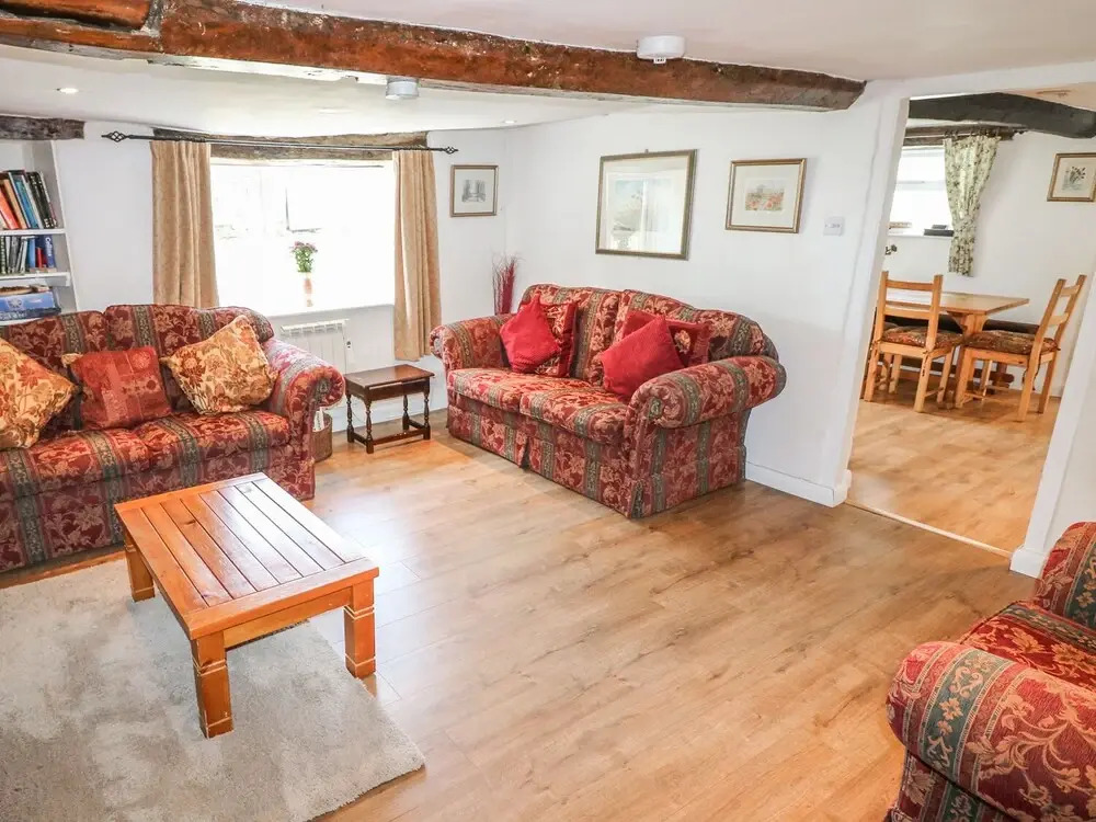 Hill Farm Cottage