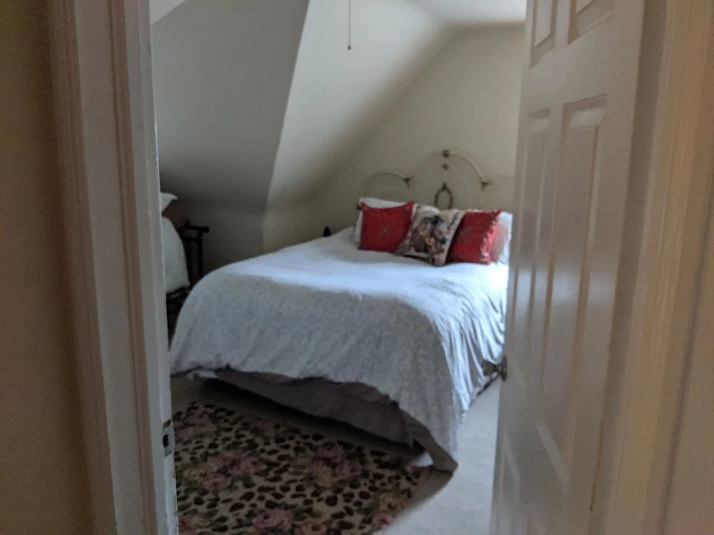 Montclair Apartment