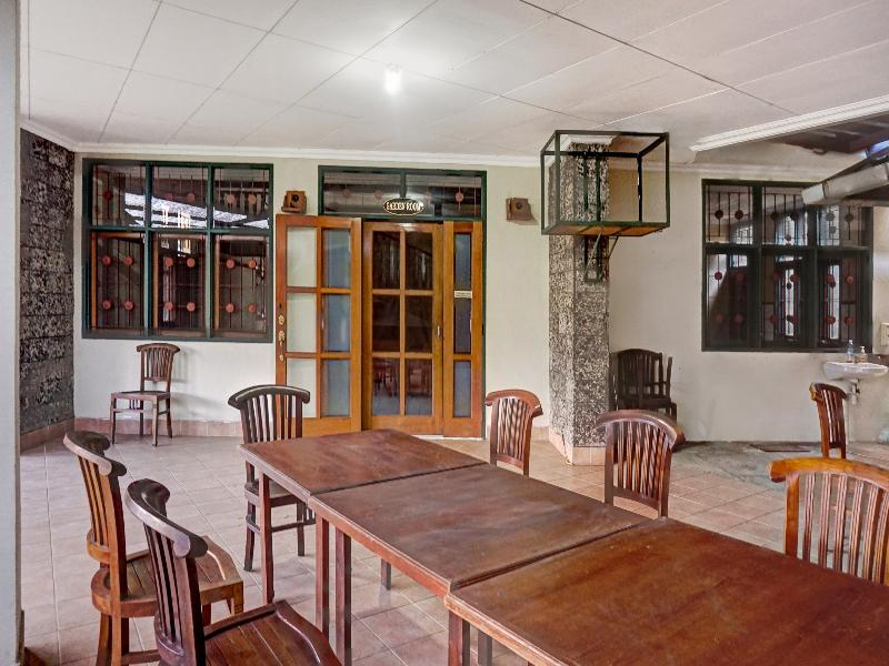 Hotel O 90596 Hotel Griya Astoeti