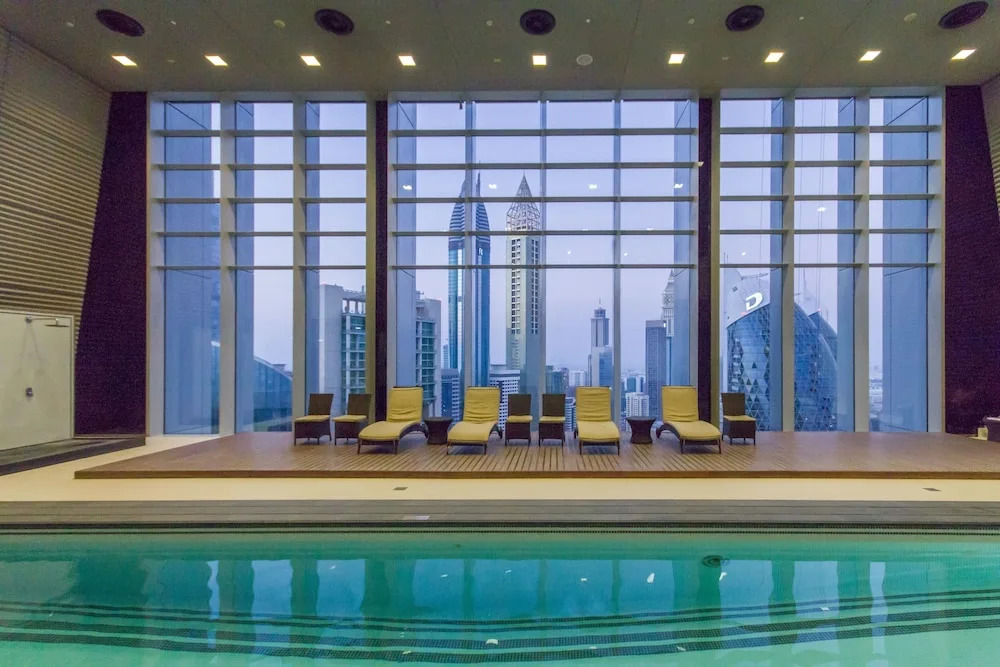 Maison Privee - High Rise 2 BD apt in Index tower
