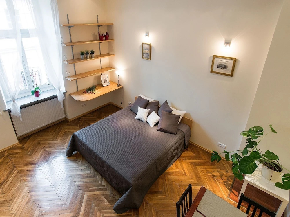 Urban Studio Apartment
