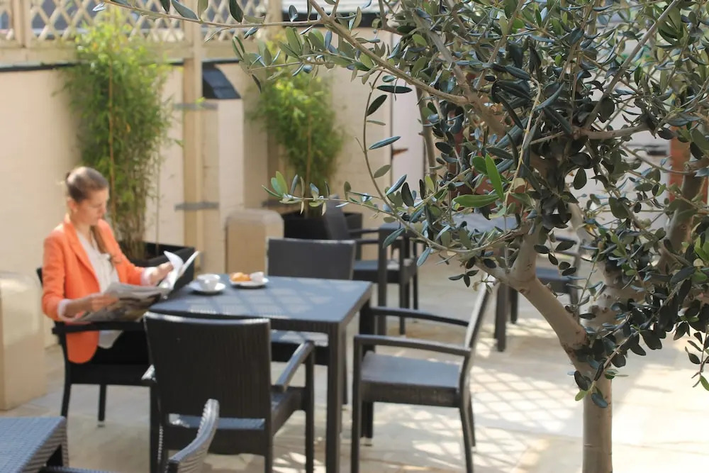 Andover House Hotel & Restaurant
