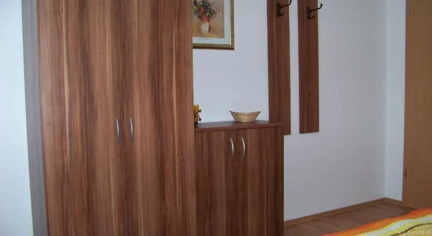 Tisá 488