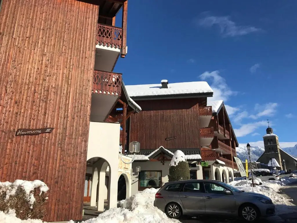 Charmant appartement 6-8 personnes au cœur du village à proximité lac et pistes de ski