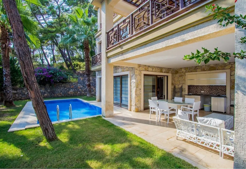 Villa Exclusive 1 by Tatilpremium