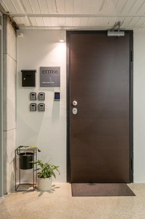 Ermoo Athens Modern Living