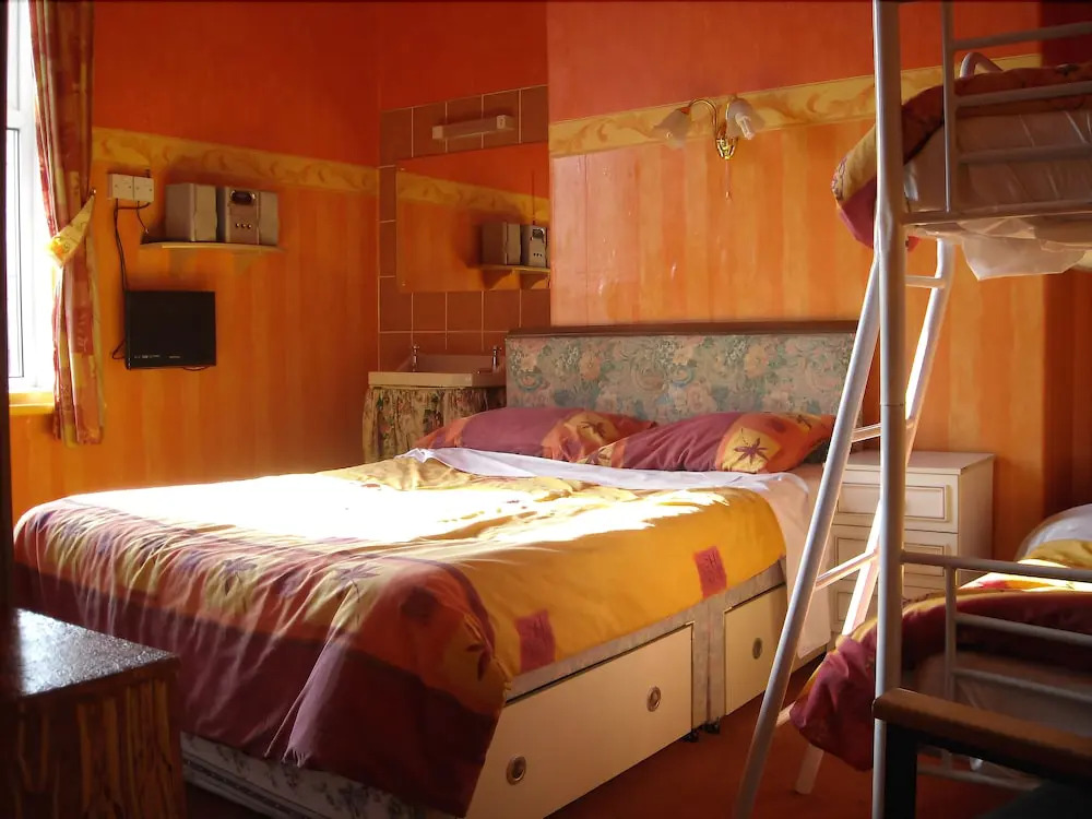 Summerville Guesthouse