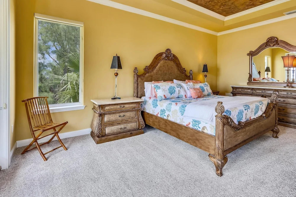 Hidden Treasure - Beach Front, Pool-spa