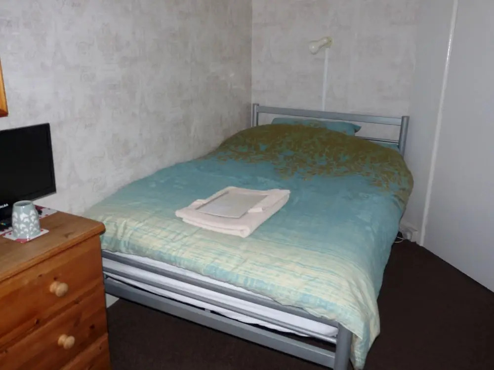 Whitecliff Guest House