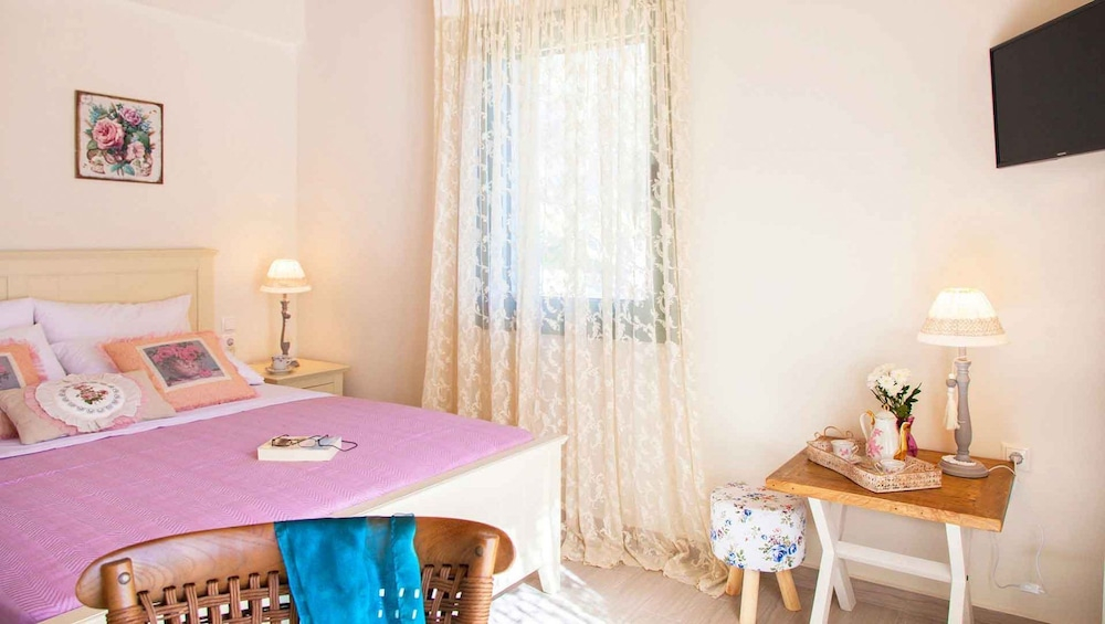 Ktima Aniforeli Luxury Villas