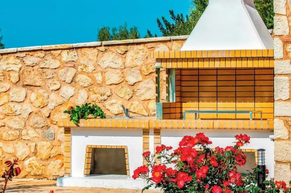 Seafront Karavi Villa with private sea access - Iris Villas Lefkada
