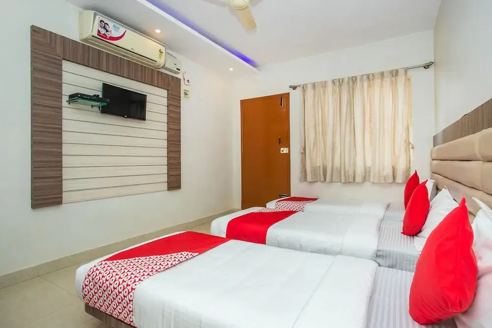 Oyo 19179 Lg Residency