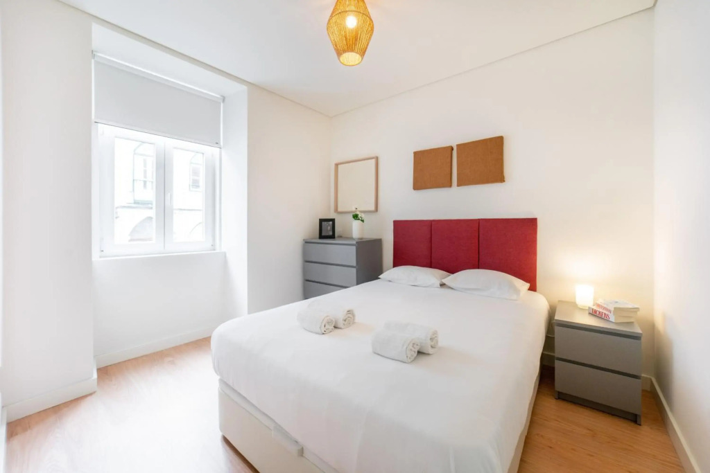 Monsanto Hill House – NO. 571 1A
