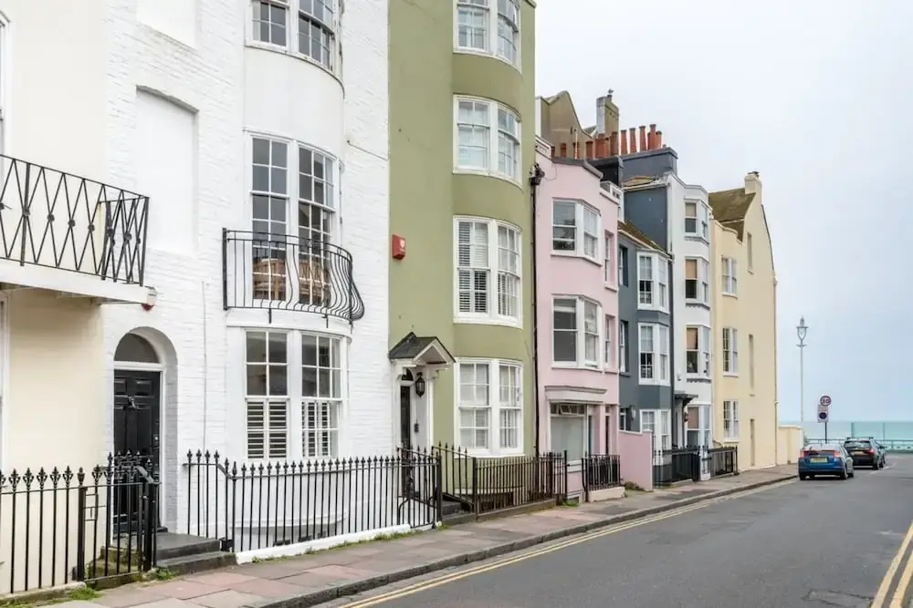 Beautiful 5-story Townhouse With Sea View