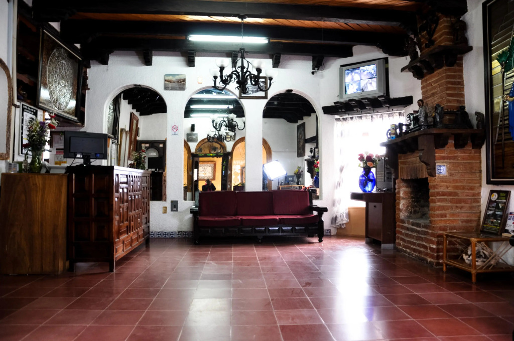 Hotel Palacio de Moctezuma