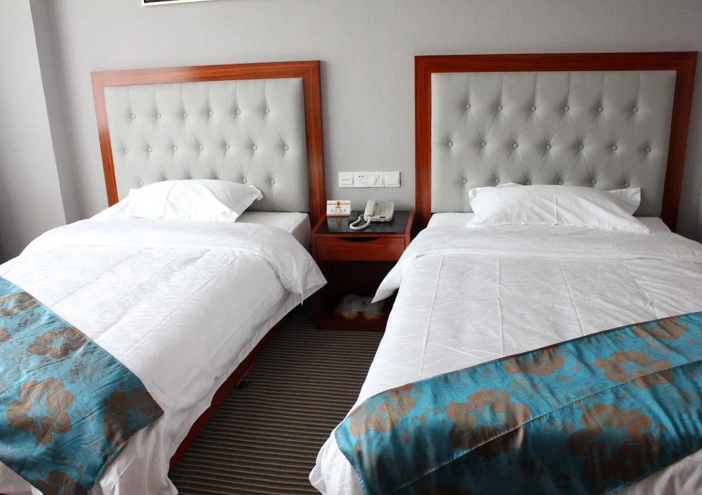 Super 8 Hotel