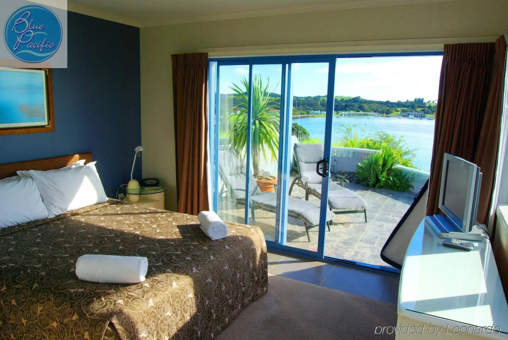 Blue Pacific Apartments