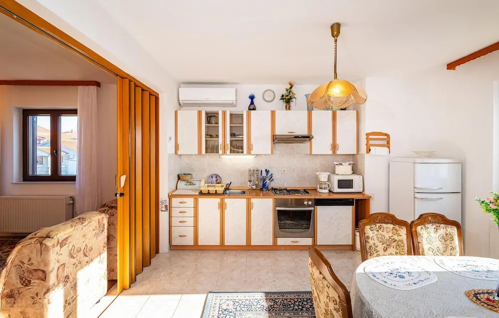 Amazing Apartment in Zadar With 2 Bedrooms and Wifi