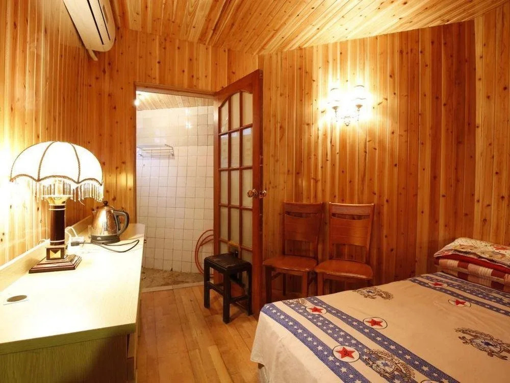 Brigtness Pioneer Hostel