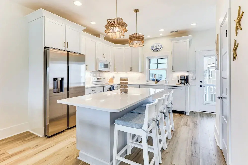 Walk to the Waves: Coastal Kure Beach Retreat
