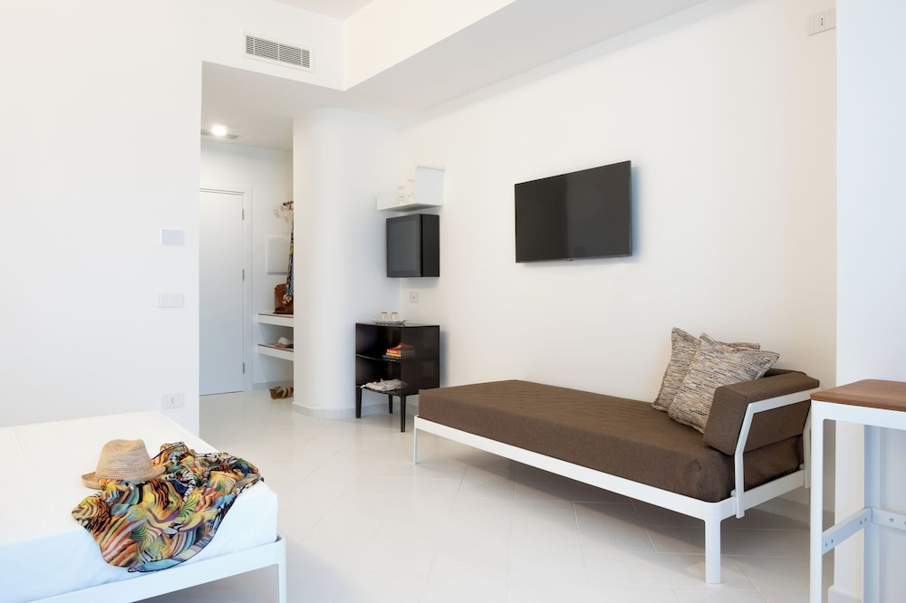 OLIVETO A MARE - Suite & Apartment