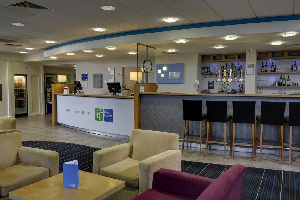 Holiday Inn Express Folkestone Channel Tunnel by IHG