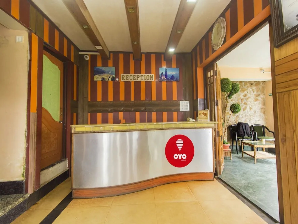 OYO 3303 Hotel Broadway Annexe