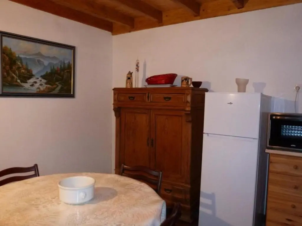 Charmante maison rénovée avec terrasse, jardin clos, WIFI et équipements bébé à Fiefs - FR-1-376-1