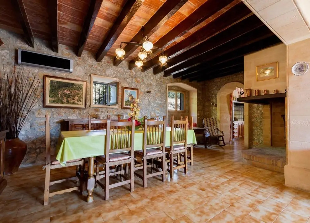 Villa - 5 Bedrooms with Pool and WiFi - 103125