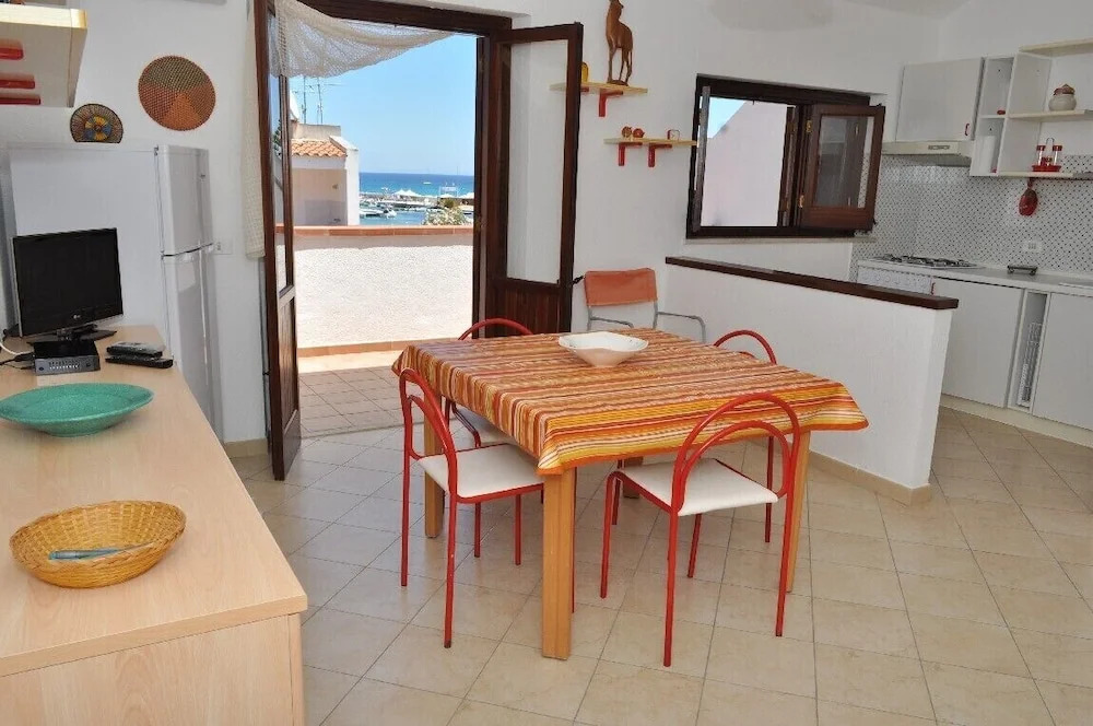 Villa Bonfiglio fronte mare e centralissima
