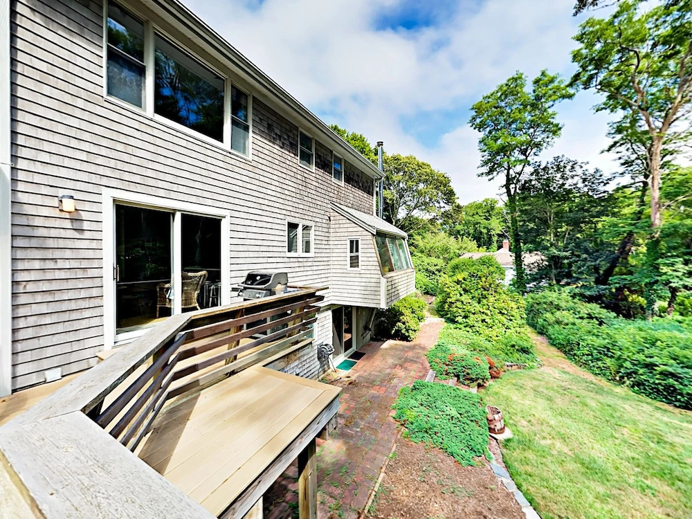 5 Redgate Lane Home by RedAwning