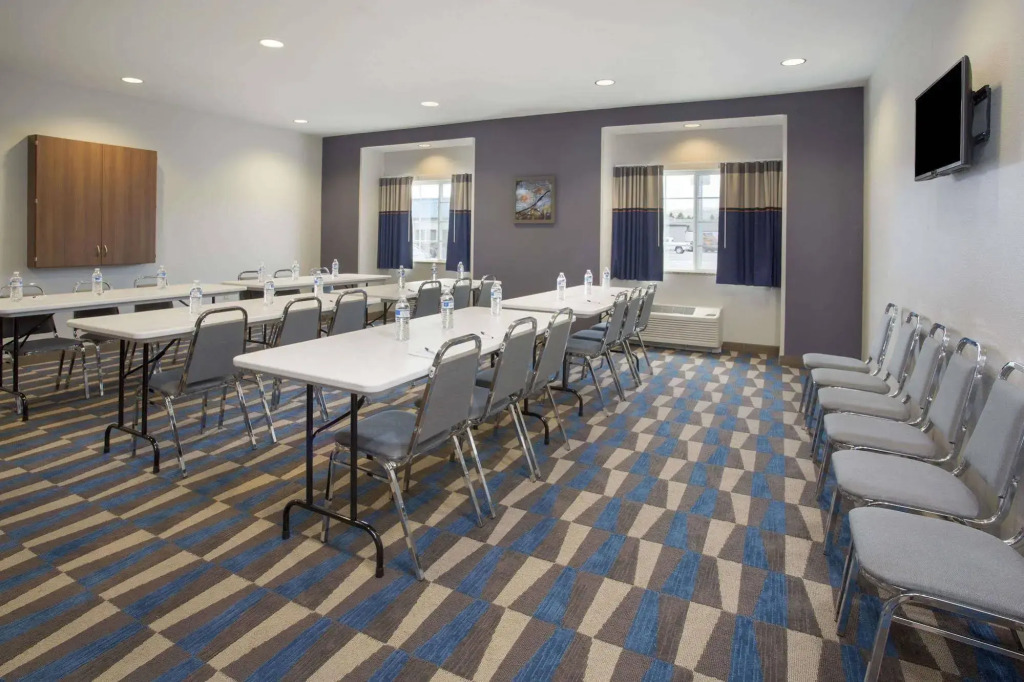 Quality Inn & Suites Caldwell I-77