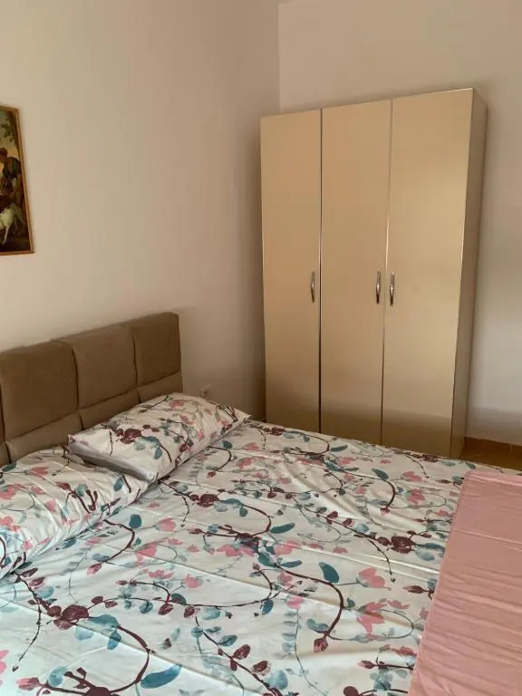 Toni’s Apartment