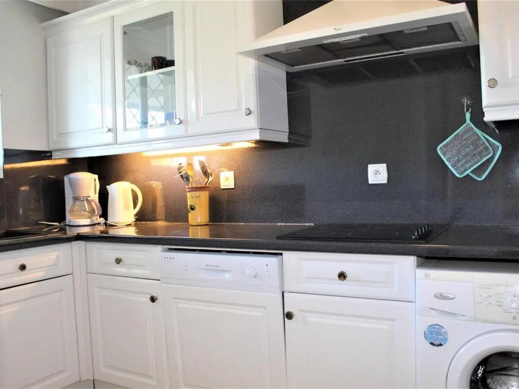 Appartement Villeneuve-Loubet, 3 pièces, 6 personnes - FR-1-252A-63