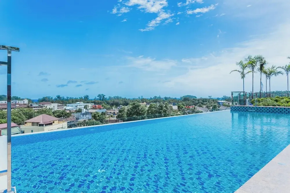 Studio in Ozone Condo in Kata A702