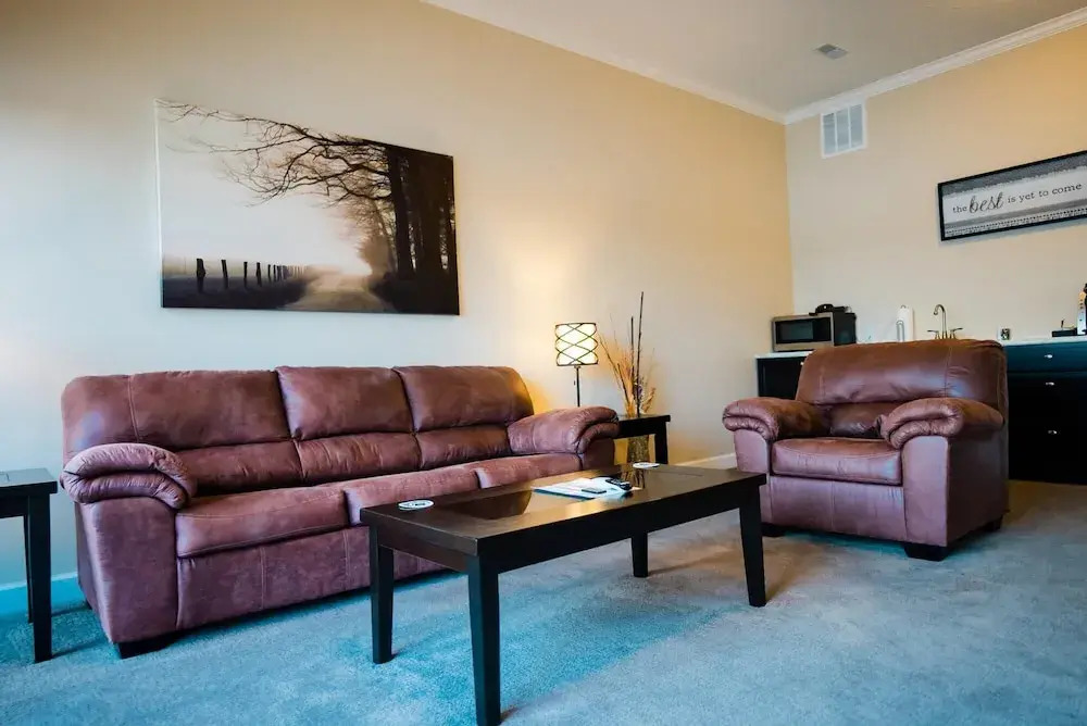 1 Bedroom Lake View Villa - Unit 206