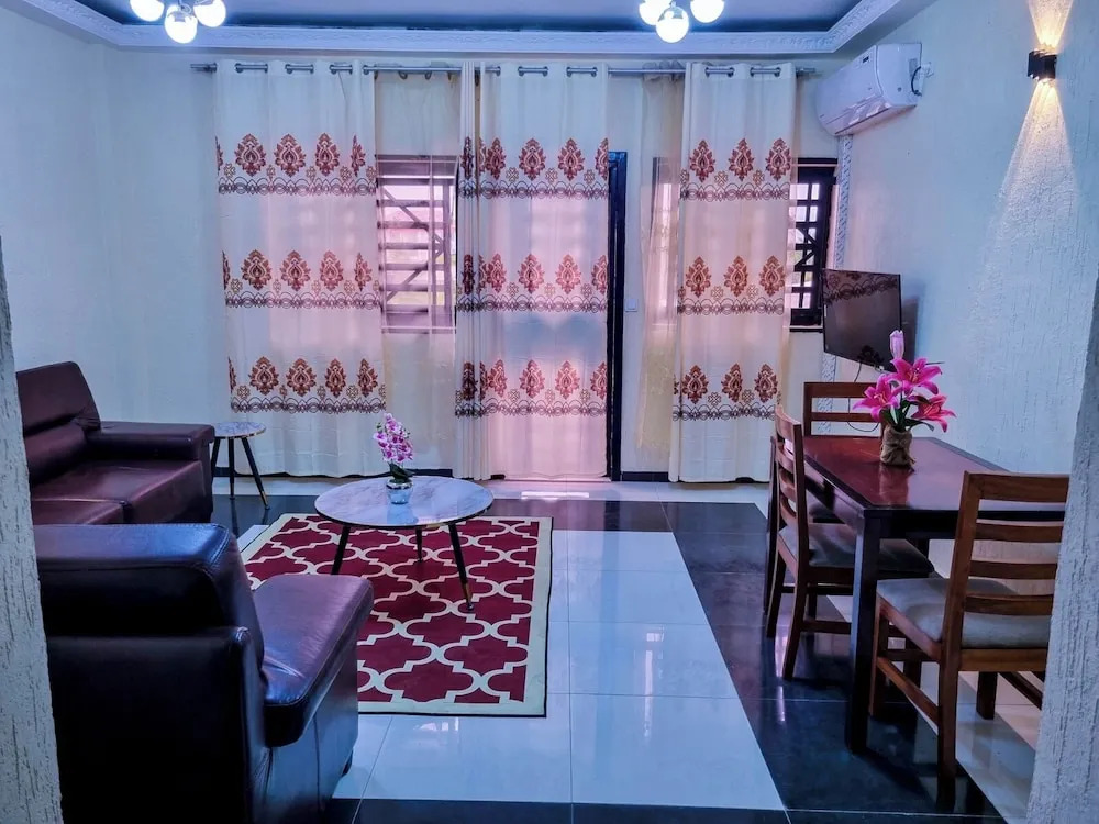 Nn Guest House