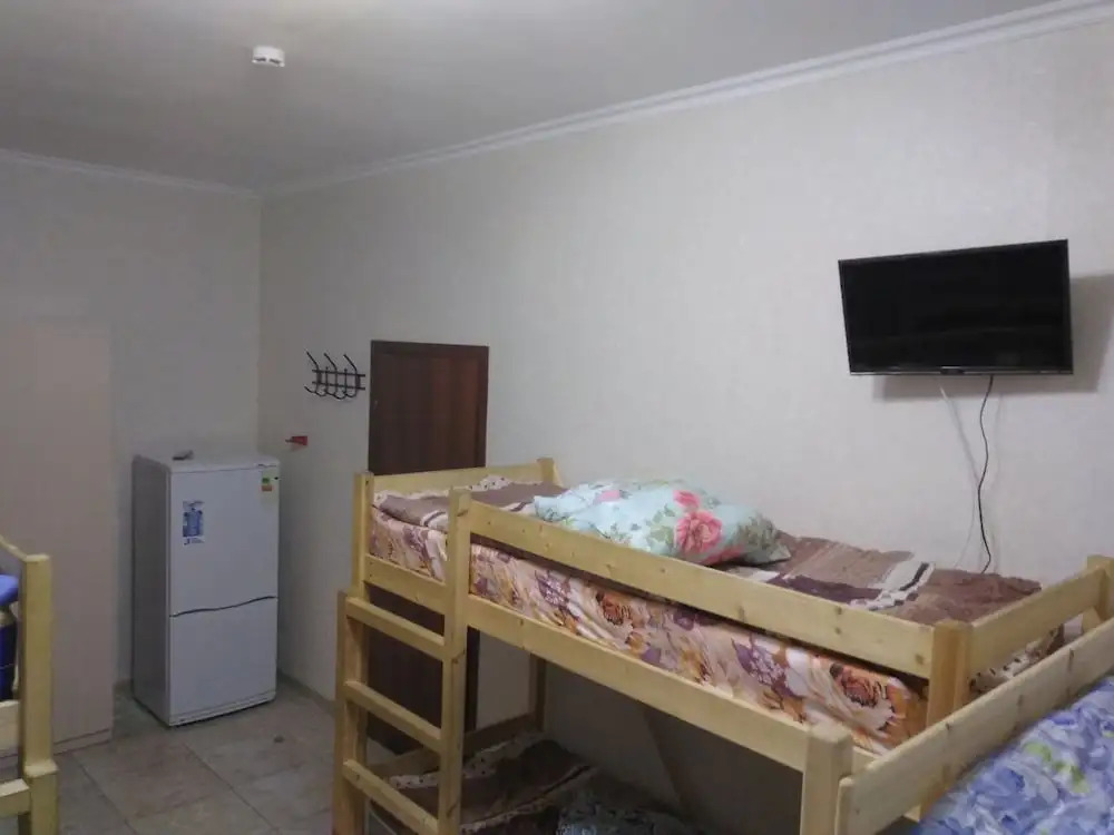 Stahanov Hostel